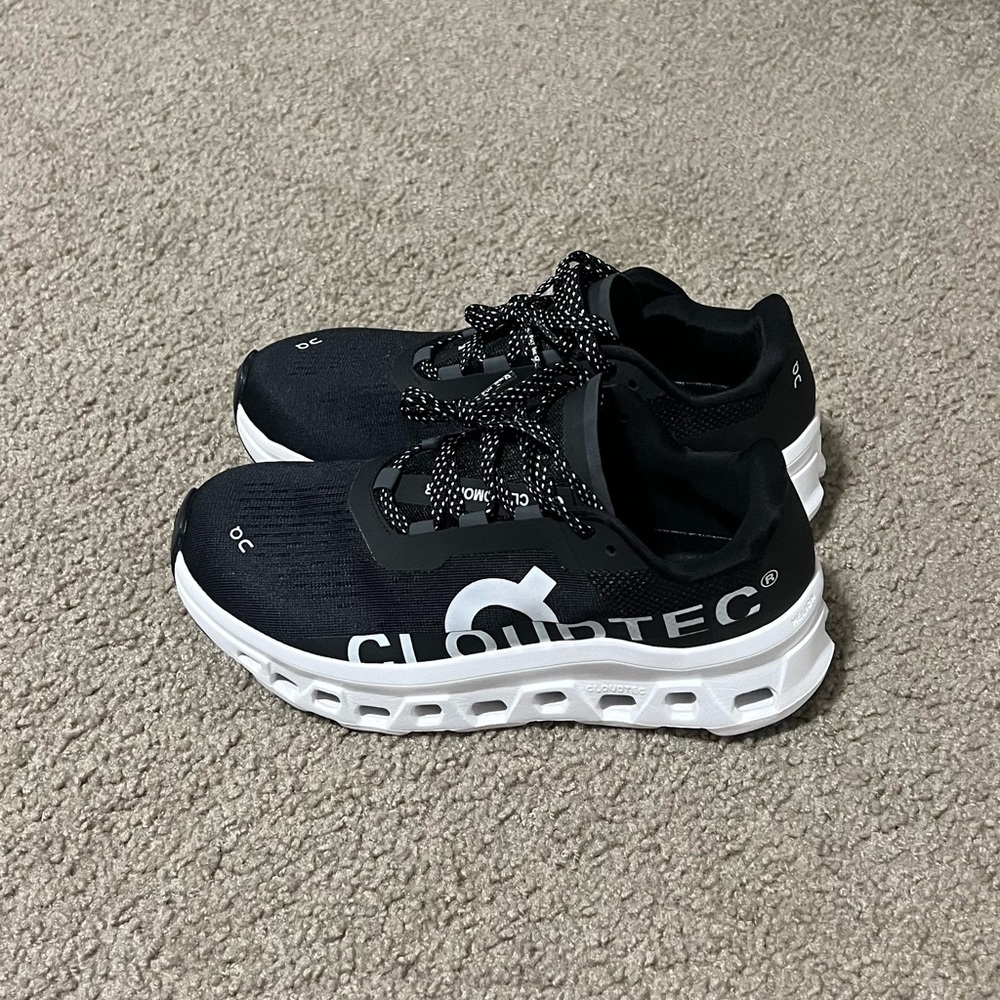 Cloudtec Black and White Sneakers